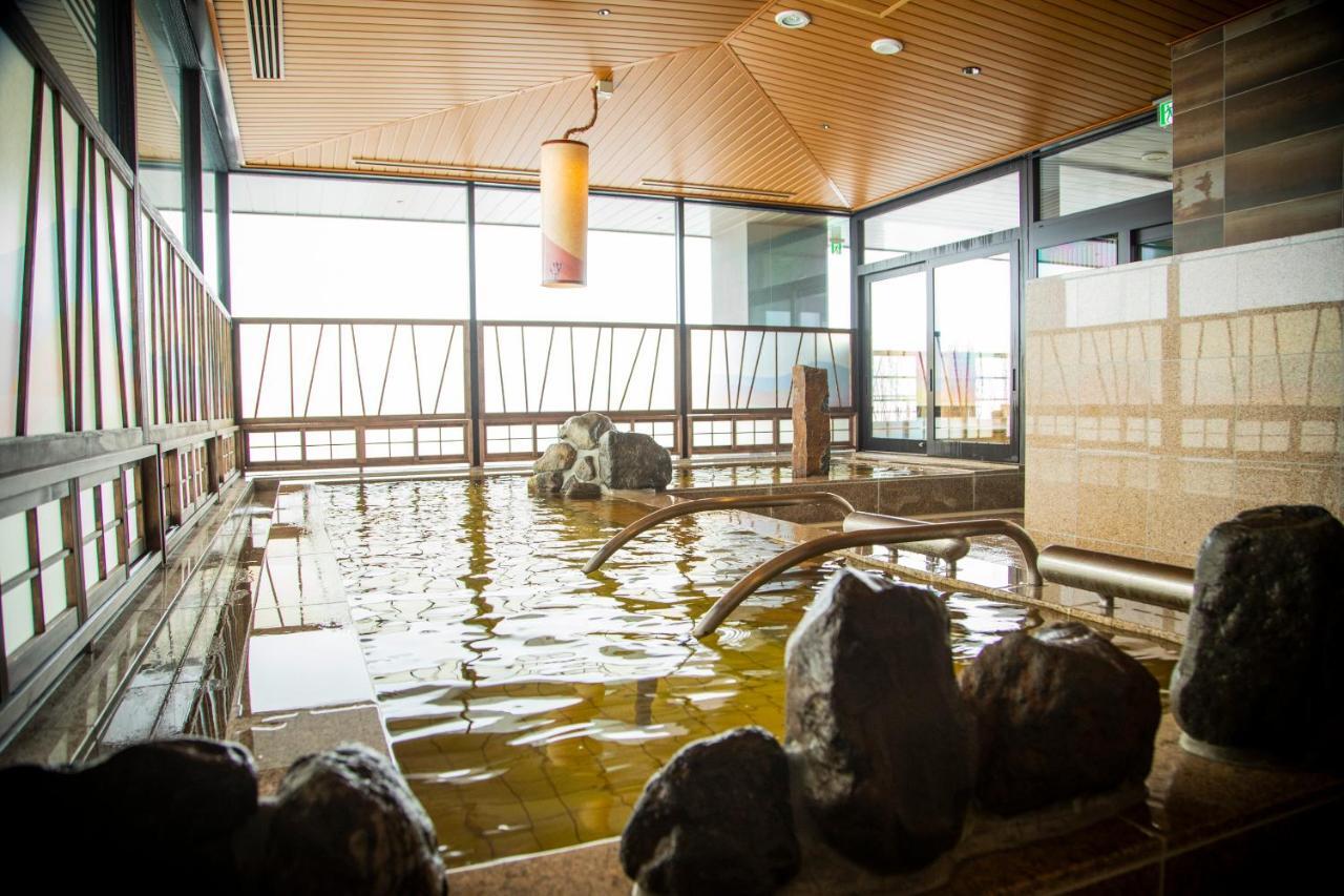 La Vista Furano Hills Natural Hot Spring المظهر الخارجي الصورة