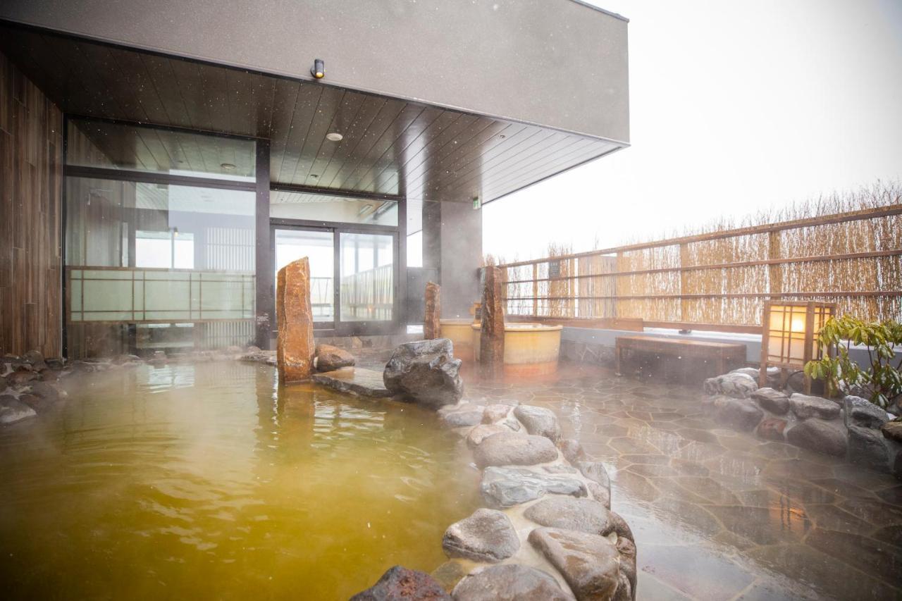 La Vista Furano Hills Natural Hot Spring المظهر الخارجي الصورة